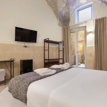 Liberty Barocco Hotel Lecce Exterior photo